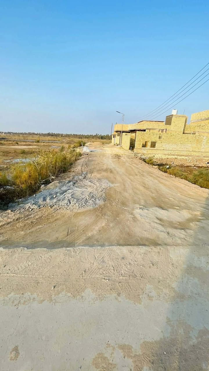 #قطعة للبيع زراعي
 
📐 المساحه - ١٦٥ متر      
                الواجهة ١٠ متر والنزال ١٦ونص

📍الموقع - حي المهندسين (قرب شارع الصبابه)
                           
-جميع الخدمات
-ماء ، گهرباء ، مجاري

#سعر - ١٧ مليون 

للاستفسار اكثر-اتصال او واتساب
سيد حسين اليعقوبي *********** 

#مكتب_السيد_للعقار
📍سوق الشيوخ-شارع السعادة(مجاور مطعم المدينة)📍
