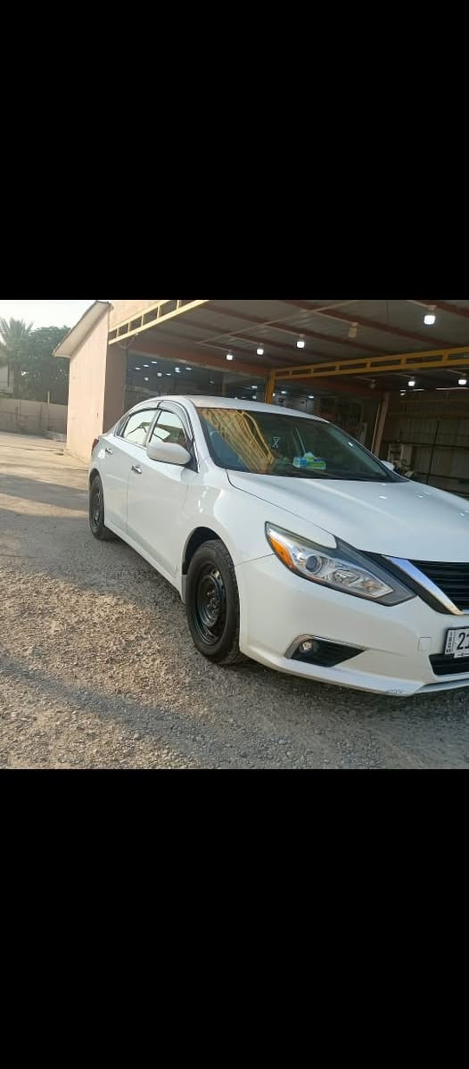 نيسان التيما ٢٠١٧ وارد امريكي ضررها باب خلف السائق تبديل بلادي بدون ايرباك وبدون دواخل رقم سليمانية دولي بأسمي سنوية ل ٢٠٢٩ شهر ٨ مواصفات نص فول داخل بيجي واسود مانقصها اي  ومفتوح كلشي بيها بعدها على وضع بلاد شادلها براد خليجي واي شي مامؤشر بدشبول كله شغال سيارة جديدة بمعنى الكلمةماشية ٨٦
السعر  ١٤٤ وبيها مجال حك جيه
مكان ديالى
للتواصل ***********
