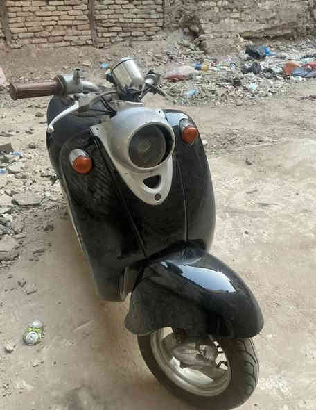 كفاله عامه شرط مامفتوحه دهن كل ١٤ يوم ابدلهه اسمه موتل ادير كله محسن الله شاهد دراجه بعده جديده اشاير لايتات كله شغال مكان بغداد توصيل ماعندي ومارد هاص فقط وتساب او على رصيد هذه رقمي *********** . وسعره 360 وبيها مجال
