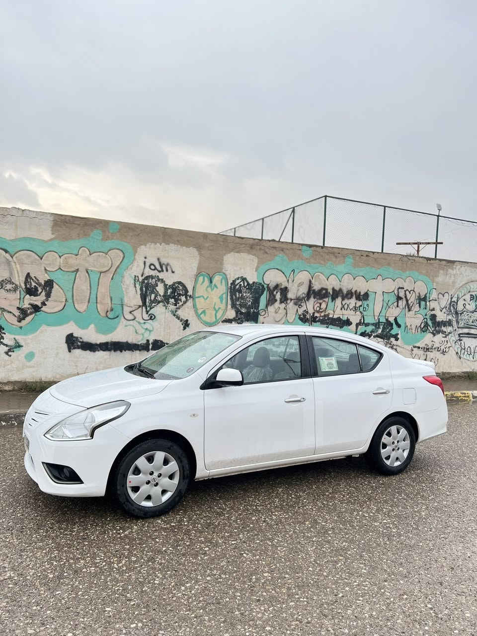 سيارة نيسان سني موديل 2021گير أوتوماتيك گيرو محرك شرط مامفتوح سيارة صبوخ مابيه كلين و مابيه ضرب مواصفات جامات كهربائية سويج كونترول قوفل مركزي ABSسوكان ڤول يوم شاش أ يپات و كاميرا بادات نيكل تبريد حارو بارد شغال كهربائيت عام شغال تاخم صدر جديد تايرات جديد سيار كول شرط مابيه نقص سنوي جديد راقم جديد شرط تحويل وواكال سعره 113$$بيه مجال راقم تالفون ☎️📞***********
