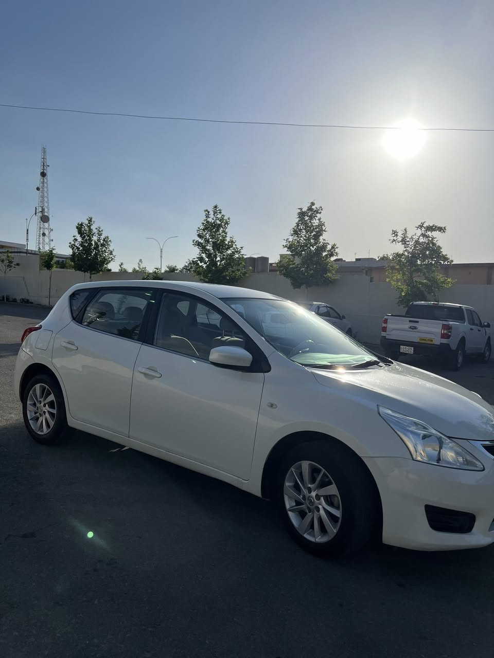 بابه ت 
نيسان تيده مؤديل ٢٠١٤گير مه كينه به شه رت 
هه موشتي نويه هيجي نيه ژم ***********
