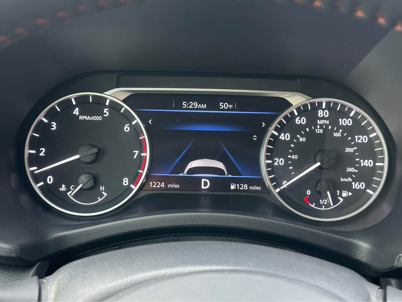 نيسان سينترا موديل 2025 
مواصفات فول فول SR 
سيارة زيرو فقط 1 الف ماشية رقم كاتي 
سلايت _ بصمة _ 5كاميرا _ سقف اسود _ كشن جلد ...ال
بجم كبس و باب و شوية جملغ ورا صبغ بدون ايرباك
صور حادث موجود : 3N1AB8DV3SY214799
سعر 152$ 
 ***********  _ ***********   + واتس اب أربيل, العراق
