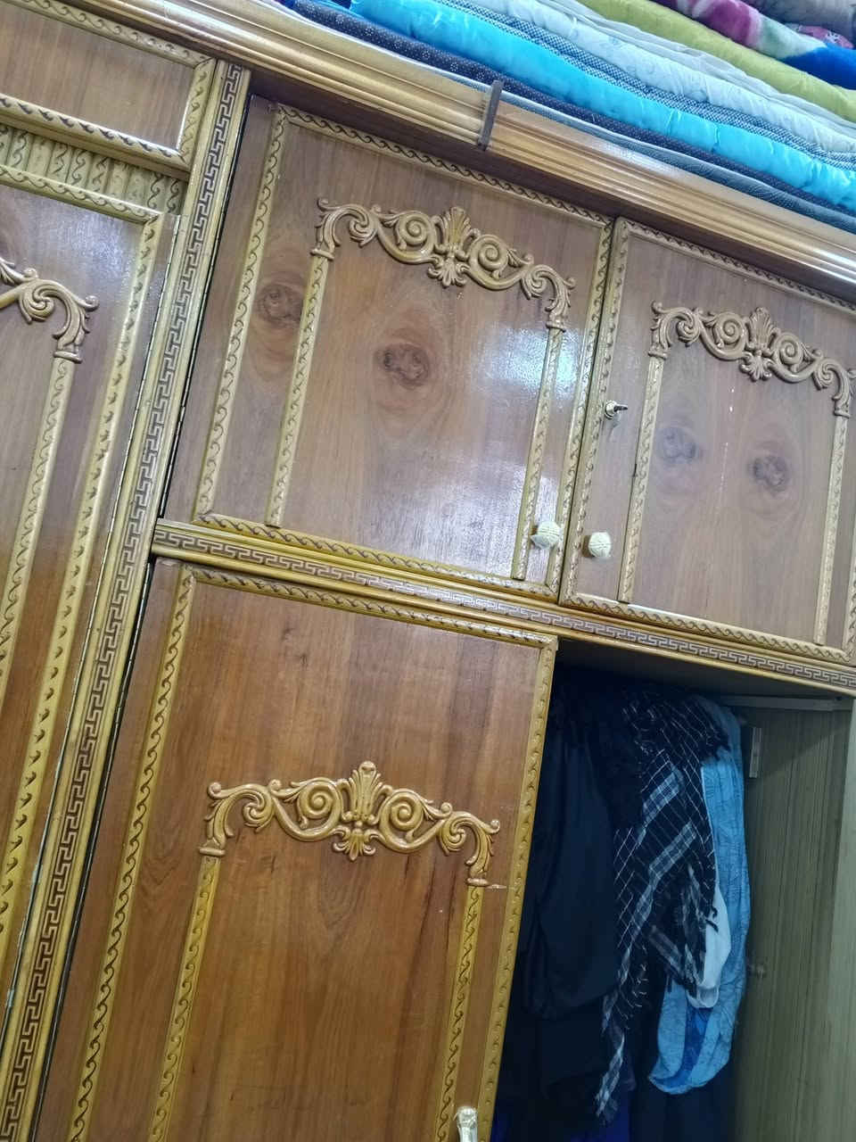 كنتور ب350نضيف مابي اي ضرربي مجال طوله 3امتار ونص بايوغريب الحصوه مكانه صاج خمسه ملم


**إذا كنت صاحب هذا الإعلان وتريد حذفه لأي سبب، رجاءا أرسل رسالة إلى الدعم الفني**