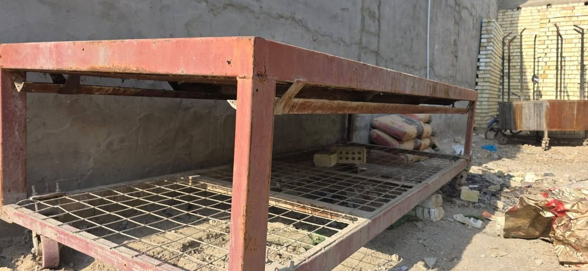 للبيع تواصل ***********
مع حوض حديد موجود
