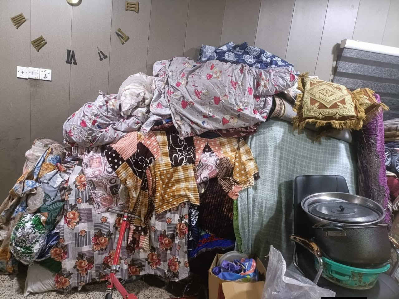 بضاعة مال اقمشه كلشي تول همايون ستن كشمير كودري محل اقمشه احترك مخلي بقت نص القماش وبي محترك ابيع شلع مكاني بغداد مدينة الصدر


**إذا كنت صاحب هذا الإعلان وتريد حذفه لأي سبب، رجاءا أرسل رسالة إلى الدعم الفني**