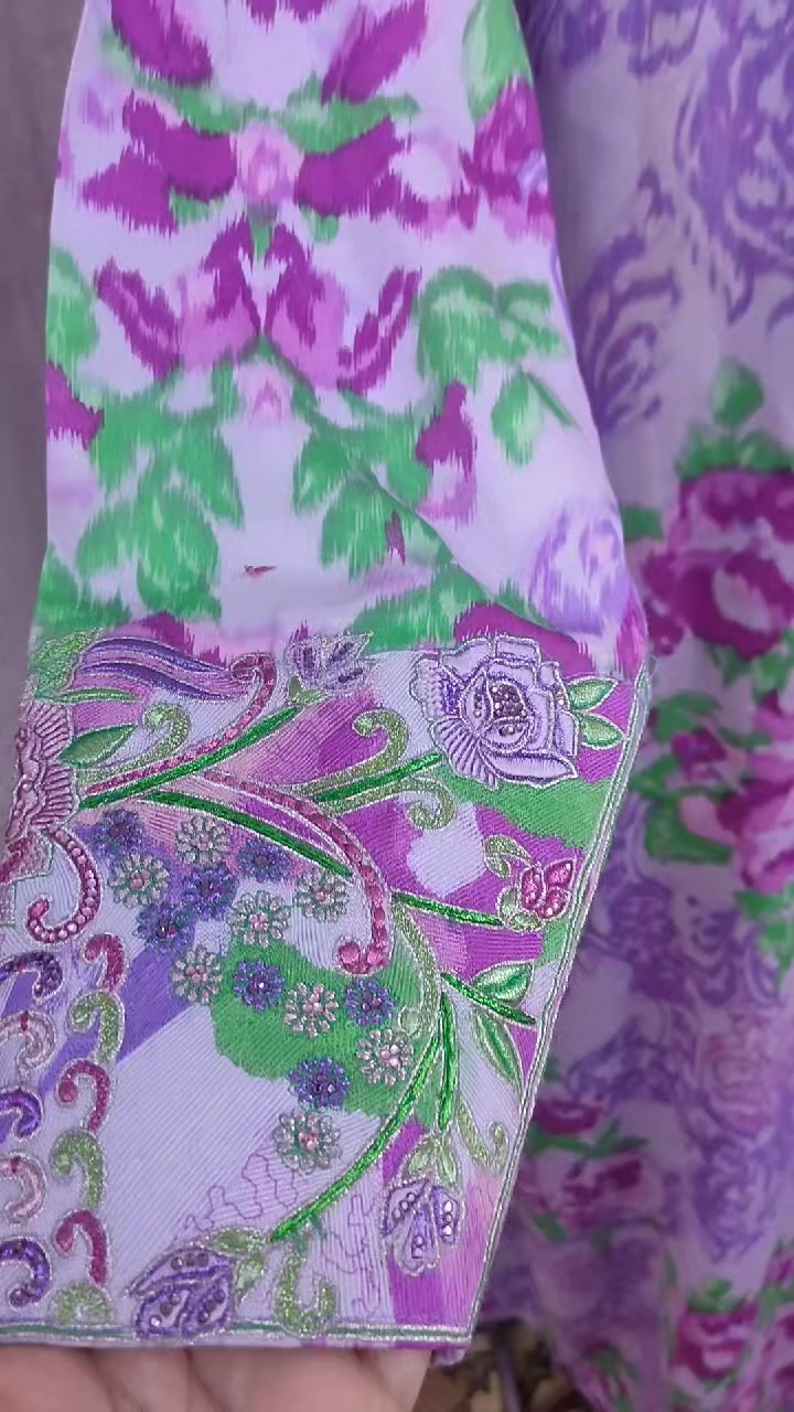 دشداشه تجنن ونازكه
قياس 3 اشبار 
السعر 6 الاف 
@إشارة


**إذا كنت صاحب هذا الإعلان وتريد حذفه لأي سبب، رجاءا أرسل رسالة إلى الدعم الفني**