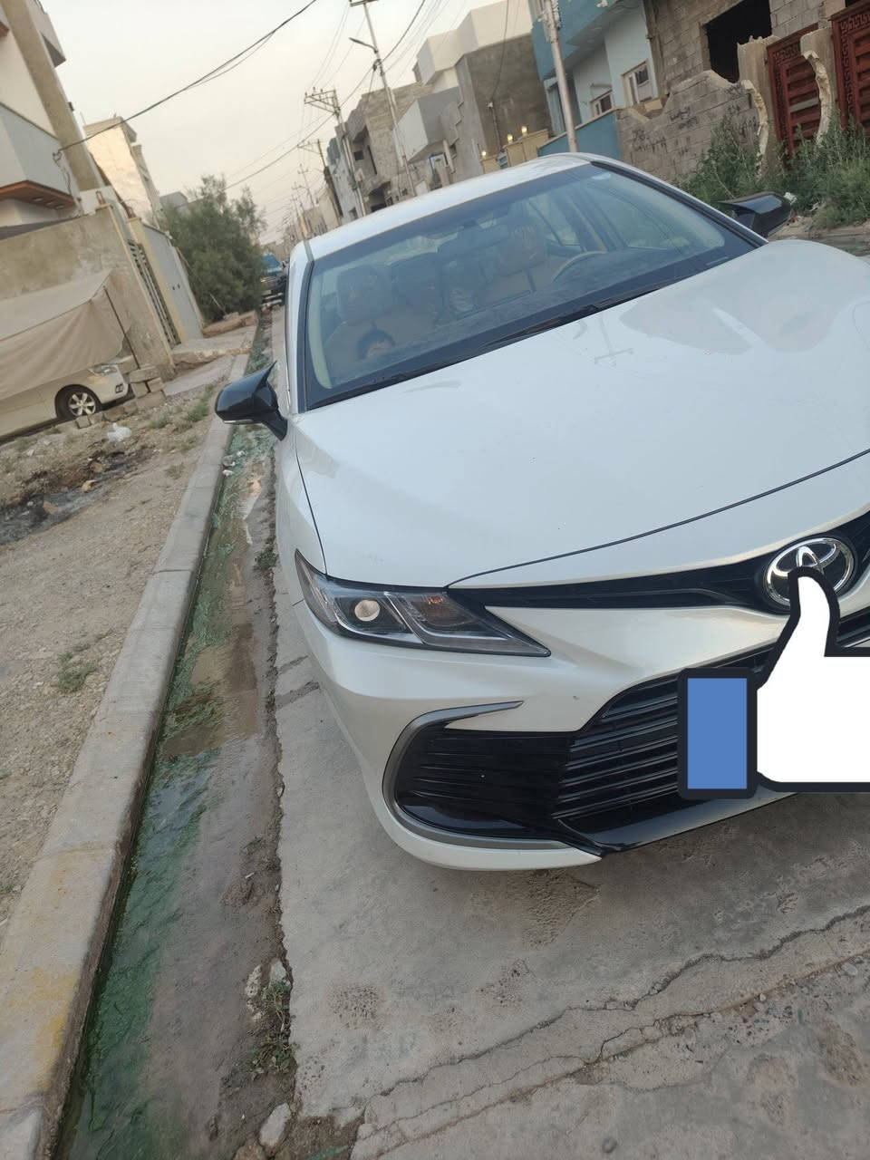 السلام عليكم
للبيع كامري 24 خليجي 
ماشيه 20الف وقابل للزياده 
موصفات Le معروفه 
سياره بدون حادث 
وبدون صبغ 
وبدون بارد 
السعر 225 وبيها مجال 
مكان سياره موصل 
الاتصال ***********
