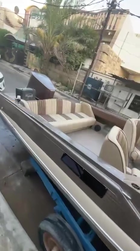 جمعه مباركة عليكم زورق نوع كراسيون ميتليك غرفة نوم امامي محرك 200 ياماها مفتوح شغال شرط فحص سعر 53 $بي مجال بغداد لاعظميه اتصل وتساب وتدلل ***********
