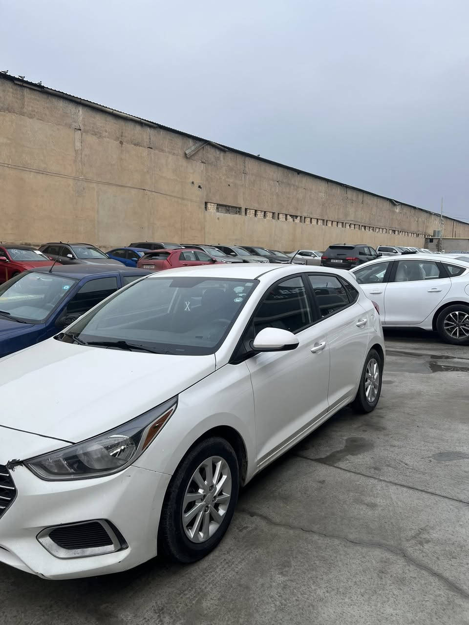 هونداي اكسنت 2020 للبيع او مراوس
ماشيه 75 الف كيلو 

كير At 

محرك دوش كبس 

رقم دولي تحويل ثاني يوم 

كشنات تدفئه 

الضرر بوند فقط بلا دواخل 

السعر 116$ وبيها مجال 

تواصل واتساب : ***********
