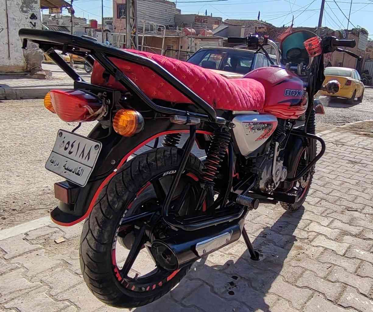 السلام عليكم
درجة بوكسر مرقمه قادسيه ديوانيه مداور ثاني يوم بسمك موديل 23 تايرات امامي وخلفي جوبلس دراجه نضيفه شوفت عينك تجي تأخذه تفحص وين مايعجبك سعر /  مليونين و 250
مكاني ديوانيه ***********
