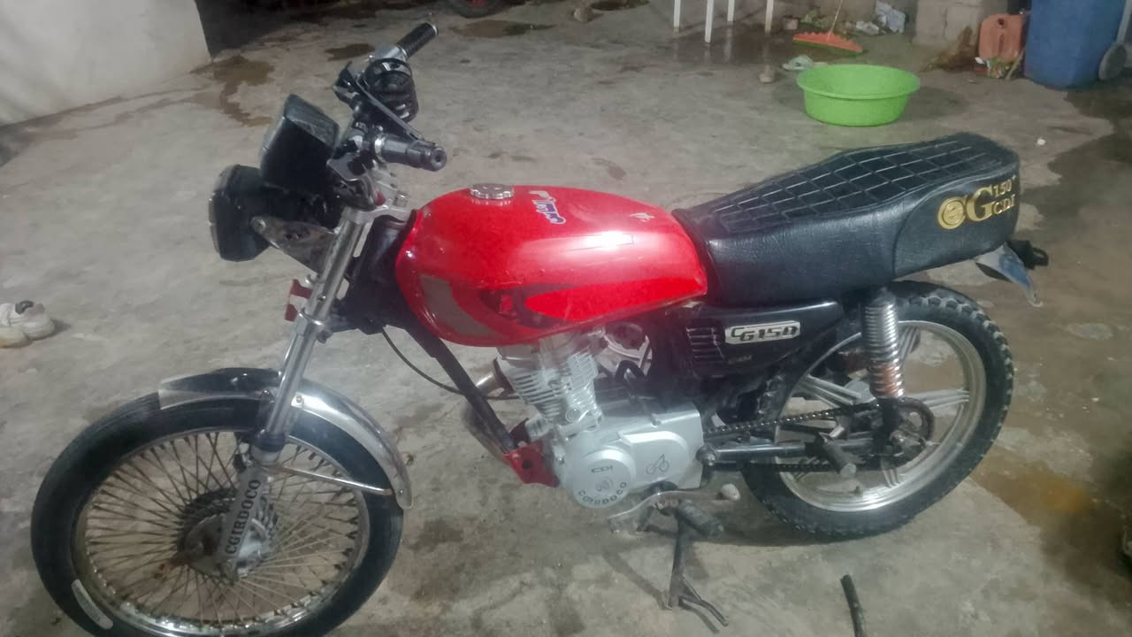 دراجه تايكر مديل 2020محرك فول شلعه خير من الله مال شغل (بدون اوراق)
 مكفولة من سرقه سعر 250وبي مجال حك جيه/مكاني ديالى خان بني سعد /مو شراي لا يتعبني


**إذا كنت صاحب هذا الإعلان وتريد حذفه لأي سبب، رجاءا أرسل رسالة إلى الدعم الفني**