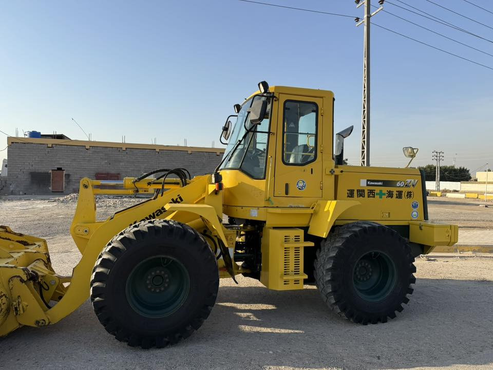 السلام عليكم شفل كاوسكي حجم60ZV موديل 2011 كير مكانيك تبريد بلادي دخول جديد للعراق العنوان واسط الصويرة ***********
