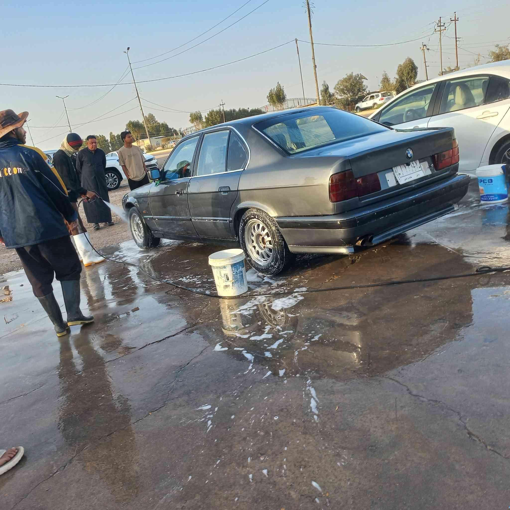 السلام عليكم بي ام ٥٢٥ مسكر عدله مديل ٩٢ سياره جاهره مداور ثاني يوم السعر ٤٥ وبي مجال بسيط عنواني الديوانيه الحمزه الشرقي:***********
