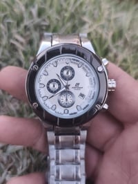 ساعة رجالي • كاسيو • توصيل