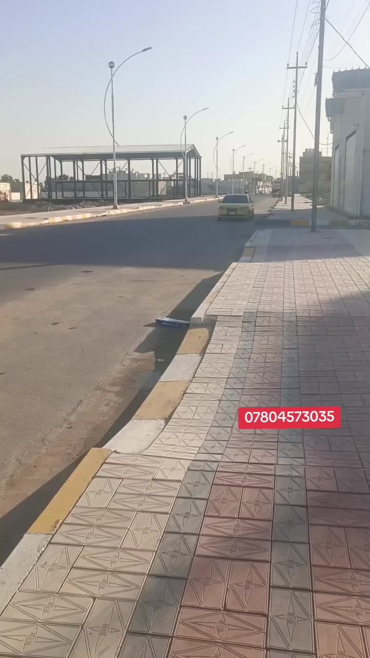 سلام عليكم توفرت عدنه قطعه خلف المعارض قريب على شارع ياحسين مساحته 150متر التواصل والاستفسار الاتصال على الرقم *********** سعد
