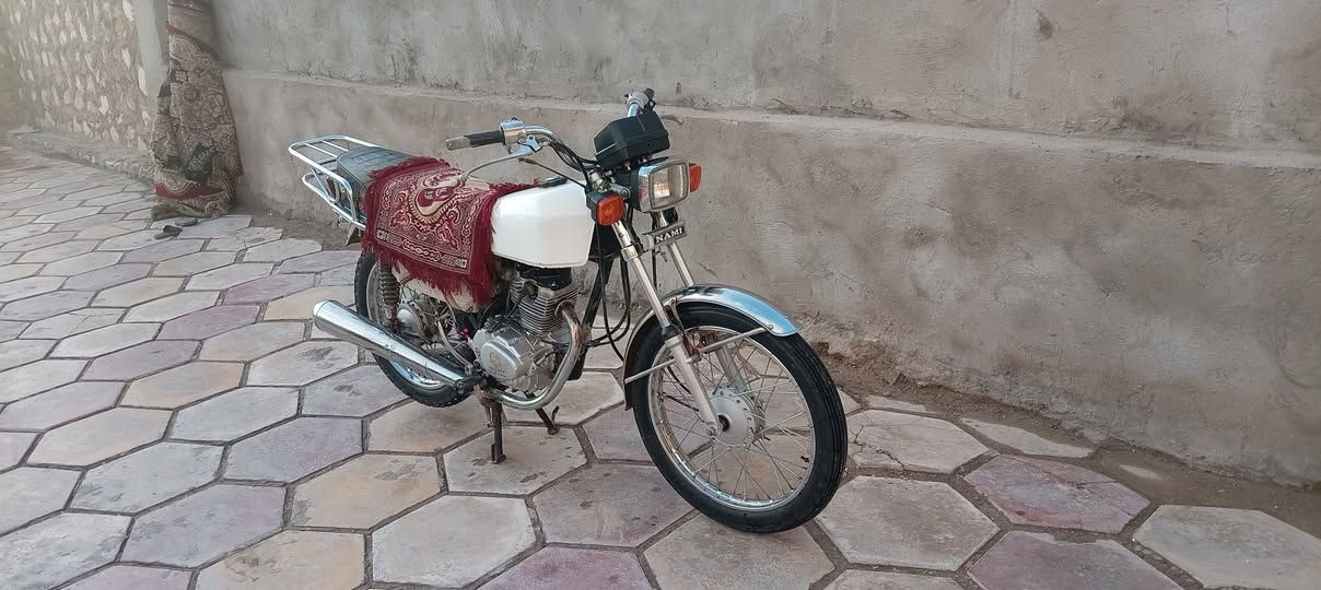 سلام عليكم درجه البيع درجه مديل 2019
اصولي 
سعر 550 او بيه مجال
*********** هاذ رقمي
مامتوجد فيس
