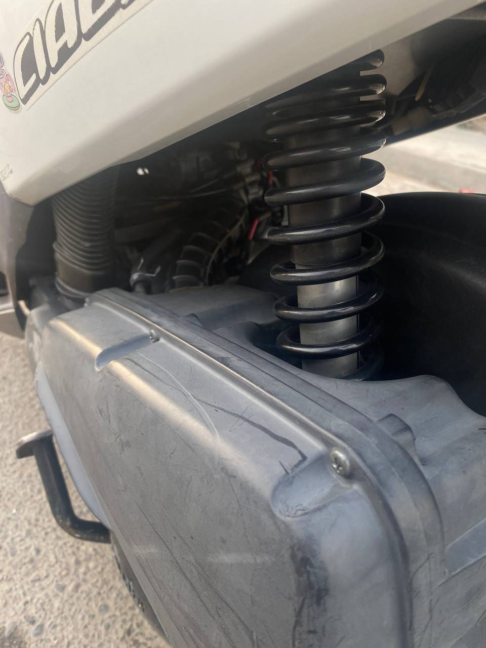 ا
السلام عليكم دراجة فلة 120 الدراجة مكفولة كفالة عامة 
الدراجة مال رمبة مابيهة اينقص السعر مليون وبيهة مجال للطيبين الرقم الهاتف *********** ليس متواجد على فيسبوك
