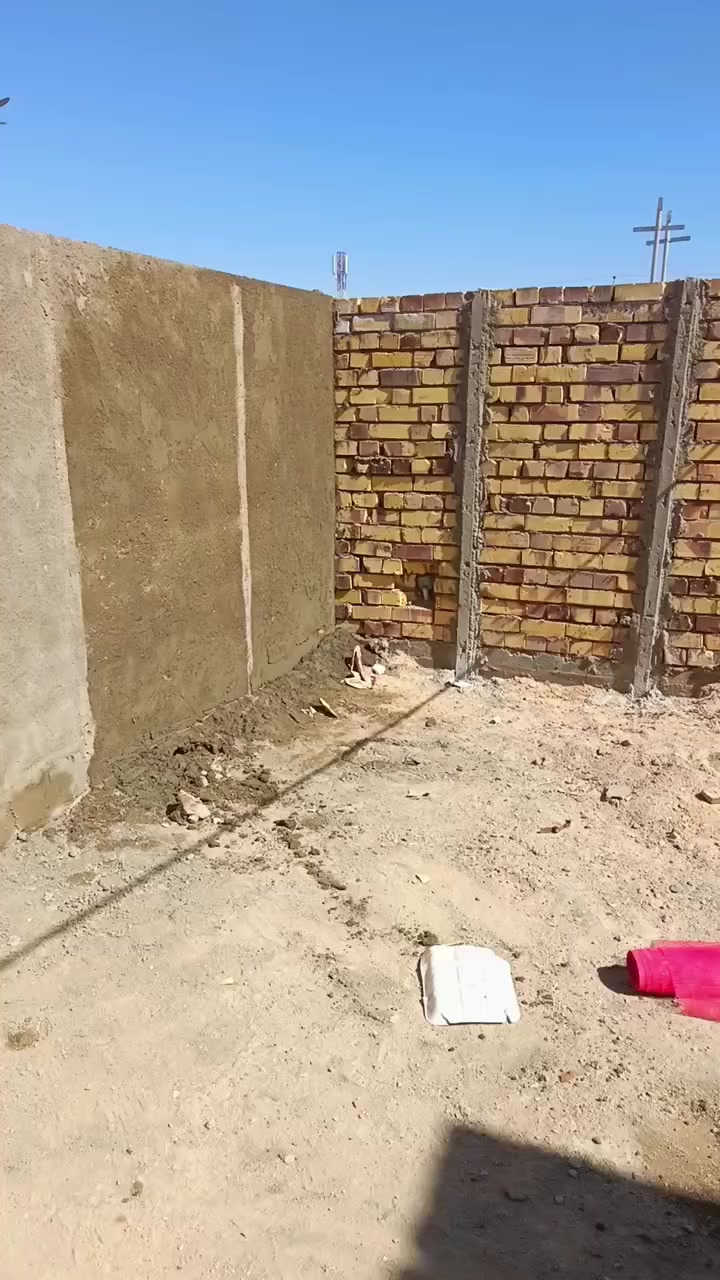 خلفه. سمنت. لط اجراره. سقل ناعم.  نشتغل عل متر او بل اكباله.  نجف فقط. ***********
