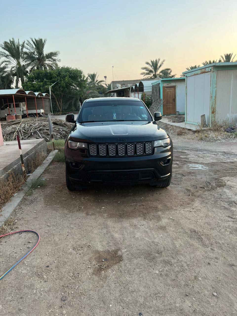 السلام عليكم
للبيع جيب لاريدو موديل 2020
المواصفات بلاك توب 
السياره مصبوغه عام بدون ايرباك 
شواصي مكفوله صور الحادث مرفوقه 
سياره رقم بغداد بسمي 
سعر 188 وبيه مجال قليل 
متوفر واتساب ***********

المكان / النجف مجمع طيبه/
