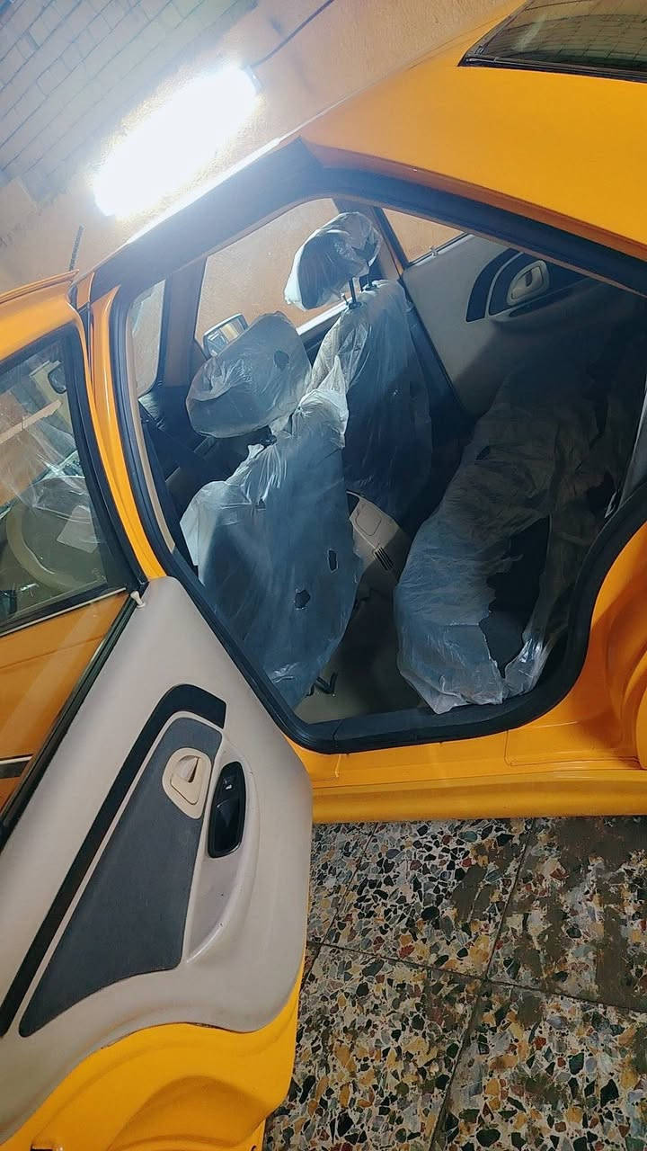 السلام عليكم سياره بيجوو باص موديل 23 سياره خير من الله مكفوله من الضربه والصبغ
ما ناقصهه اي شي منضومه غاز هزه جديده  مصفره هيئه وغرامات رقم انكليزي بااسمي شرط تحويل ثاني يوم  
مكان بغداد مدينه الصدر 
السعر 69 وبيهه مجال للطيبين 
الاستفسار 👈***********
