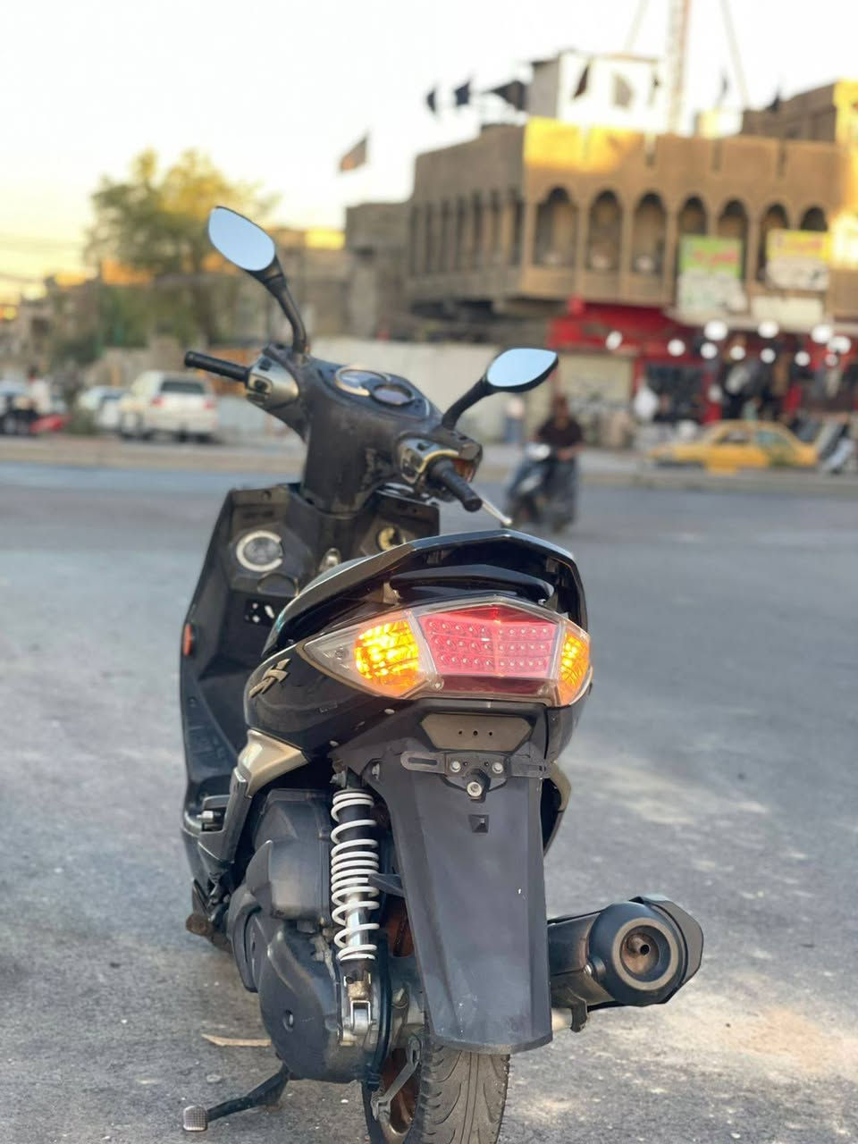 السلام عليكم للبيع دراجه سكنس فحل خطين ٢٠١٢ طلاعات بكلايت لد مكينه كفاله كفرات ختم واحد كهربايات كله شغاله مابيها نقص جاهزه الأخر حبايه
السعر ٩٥٠ مكاني بغداد الدوره رقمي ***********
