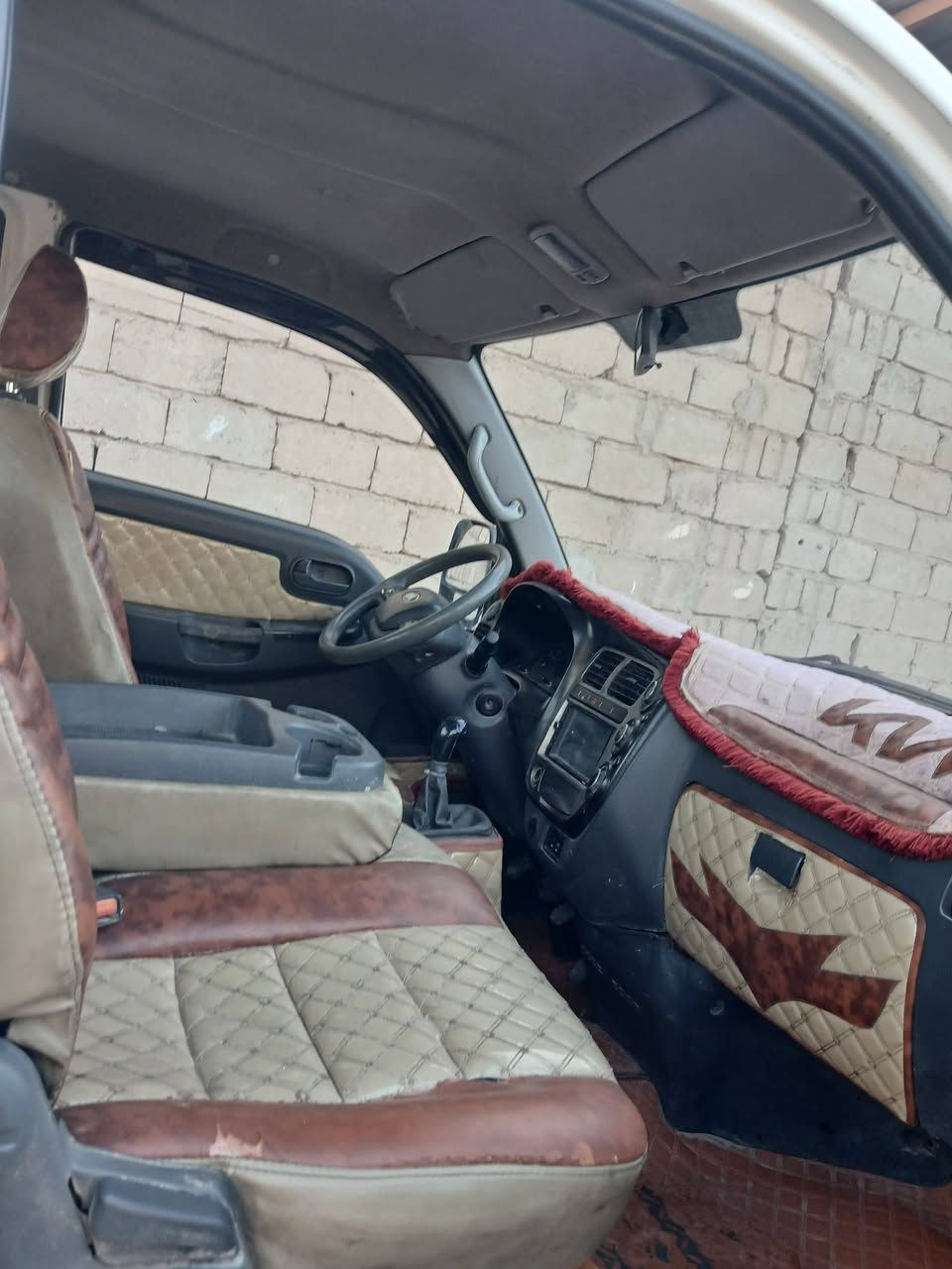 كيا موديل ١٨ رقم بابل انكليزي  سنويه لل٣٠ كير محرك حداديه كفاله عده باب وبنيد مبدلا ت سعر ١٠٥ وبيه مجال للستفسار اكثر اتصل ***********
