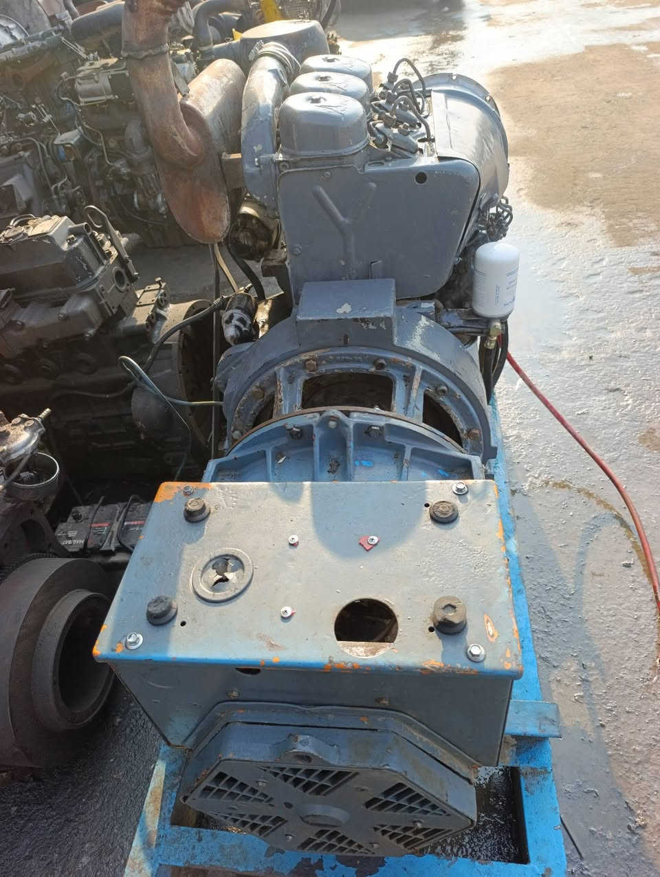 مجموعة دوتس 3سلندر 
محرك دوتس ألماني3 سلندر 
30KV مولدة انكليزية 
جاهزة ع العمل 
تواجد حلب الراموسة 
+963936942998 :لتواصل والسفسار عبر رقم


**إذا كنت صاحب هذا الإعلان وتريد حذفه لأي سبب، رجاءا أرسل رسالة إلى الدعم الفني**