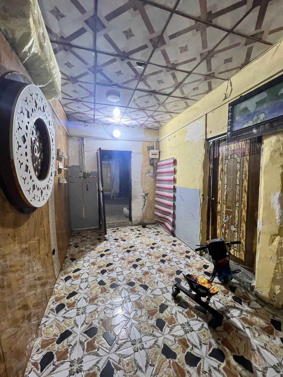 ا
السلام عليكم يتوفر بيت حواسم في الجمعيات قرب الضريبه مساحته ١٣٠ متر بي 3 غرف ومطبخ خارجي سعره ١١ وبي مجال بسيط لليشتري 

تواصل خاص  واتساب فقط :***********

#عقارات #عقار #البصرة #بصره
