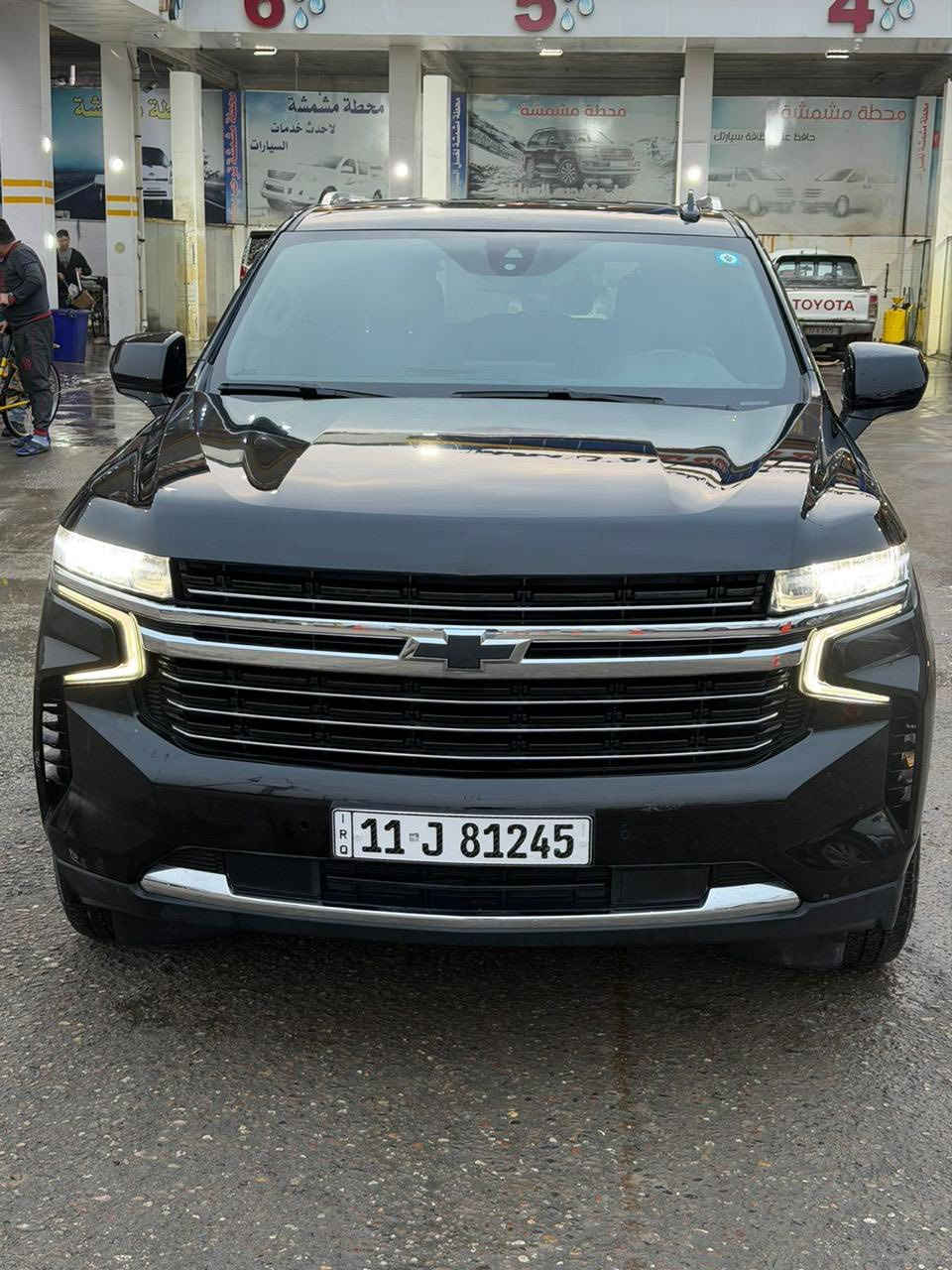 السلام عليكم من رخصة الادمن 
تاهو LT  نص فول وارد امريكي موديل 2023 مرقمه وكامله رقم بغداد  للبيع 
‏ وارد امريكي حادثه مثل مموضح بالصور صفحة اليمين مصلح او مصبوغه صفحة اليمين بارد بالجاملغ الخلفي الايسر   
ماشية 68000
‏ فول مواصفات 
‏8سلندر محرك ( 5300 )
تو ويل
‏كراسي جلد اصلي
‏كراسي اثنين كهرباء
‏كراسي هزاز(عند اقتراب السيارة من اي شي)
‏كراسي(تدفئه)
‏تبريد خلفي شاشة
‏شحن الهاتف لاسلكياً
‏كروس سرعة
‏نظام AUTO START
‏نظام هندبريك دكمة AUTO HOLD
‏نظام مانع انحدار
‏فول تحكم استيرن(جهتين امامي+جهتين خلفي)
‏استيرن كهرباء
‏استيرن تدفئة
‏شاشة عرض الاعطال
‏صندوك كهرباء(شفط)
‏فتح صندوك تلقائيا عن طريق القدم
‏دبل كير(عادي+اوتوماتيك)
‏ناقل حركة 10 نمر
‏دبل حساس(امامي+خلفي)
‏نظام تحكم بمستوى الضوء الداخلي
‏مانع تزحلق
‏مري شفط
‏شاشة امامية كبيرة اصلية
‏شاشات خلفية اصلية
‏تشغيل عن بعد

السعر 385ورقه 
مكان السياره      البصره كرمه علي  للاستفسار 
‏  
‏رقم الهاتف  ***********
صور الحادث مرفقه ويه الصور
السياره جاهزه من كلشي اي نقص مابيهه ع وضع الشركه
