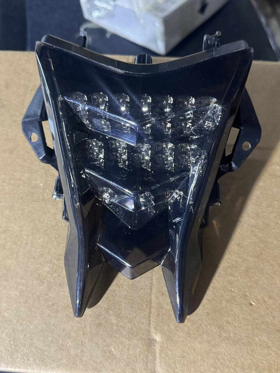 بك لايت BM  سموك يرهم من موديل 2010 الى 2018  السعر 50 الف
مكاني بغداد

***********
