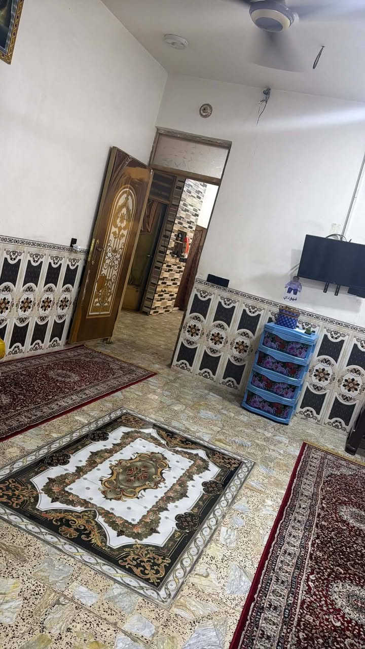 للبيع بيت 150 متر - صابيات راست / الوزرا الأولى
بيت مرتب وموقع ممتاز، المساحة 150 متر، مناسب للسكن
العائلي والاستثمار.
يحتوي على:
• 5 غرف
• صالة
• استقبال
• مطبخ
• طابق ثاني مكتمل هيكل
البيت يحتاج:
• بياض
• كاشي
• بعض الإنهاءات والتشطيبات
5 مطلوب عليه قرض إسكان 58 مليون
• الموقع: صابيات راست - الوزيرية الأولى***********
