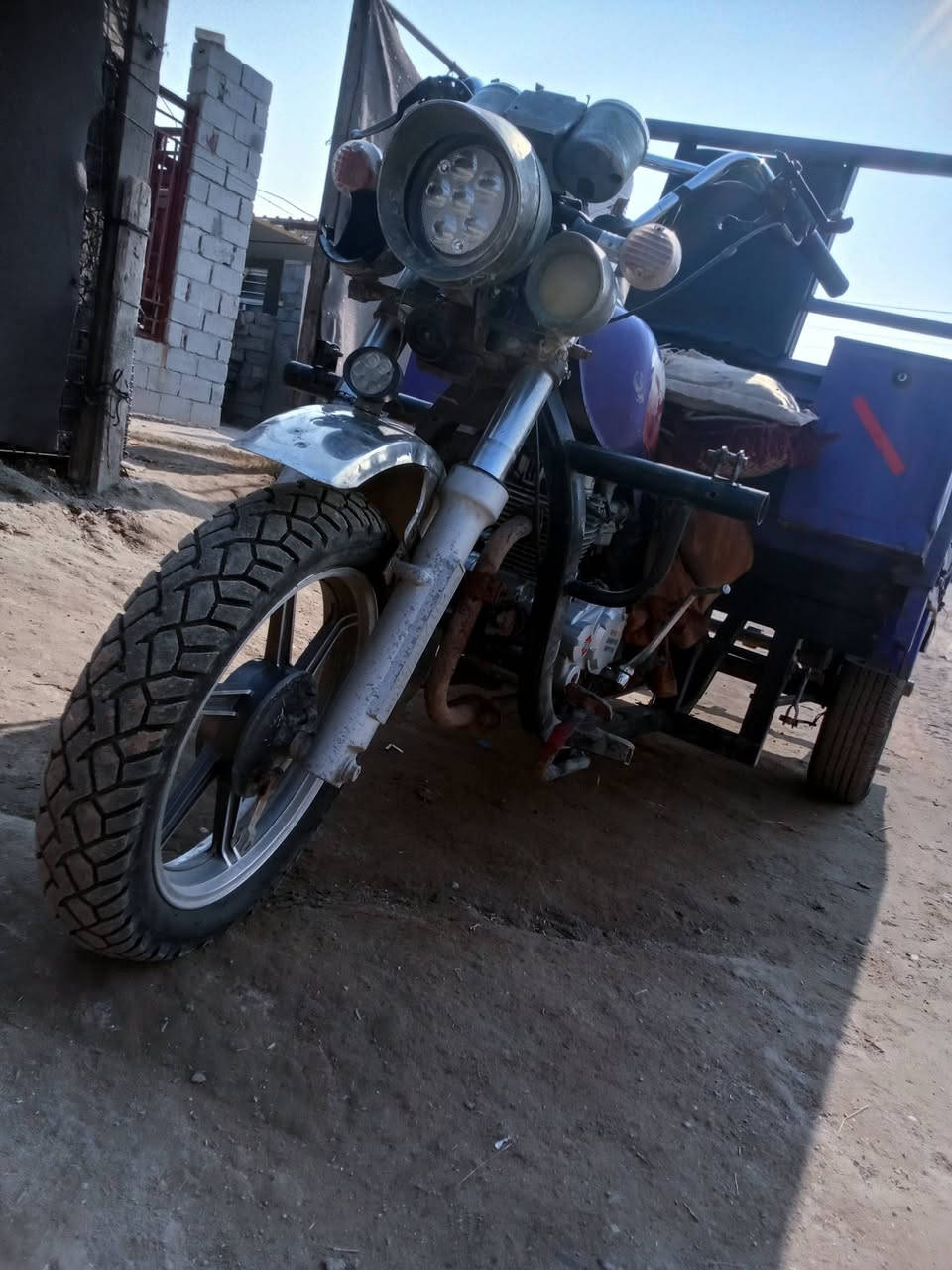 للبيع والسعر اتصال ***********
