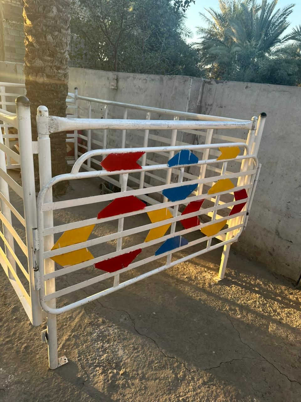 محجر كيه فحل للبيع
مكان بغداد الدوره السعر 400 الف

***********
