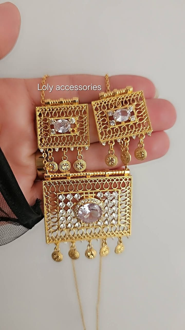 اطقم رمضانية ناعمة وانيقة "🌙✨  بتصميم أنيق يضيف لمسة فخامة لإطلالتك في رمضان 💖 بسعر جدا مناسب للقطعة الواحدة 
وخصم عند اخذ قطعتين🔥🔥
 #LolyAccessories #رمضان #أناقة_رمضانية"  
يتوفر توصيل 2 الف المسيب بكل نواحيها 
و5 الف لكل محافظات العراق 🇮🇶


**إذا كنت صاحب هذا الإعلان وتريد حذفه لأي سبب، رجاءا أرسل رسالة إلى الدعم الفني**