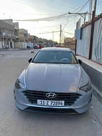 سوناتا هايبرد خليجيه   2023 اصل  مصبوغه ب دبي  حادثها جاملغ امامي جهة ...