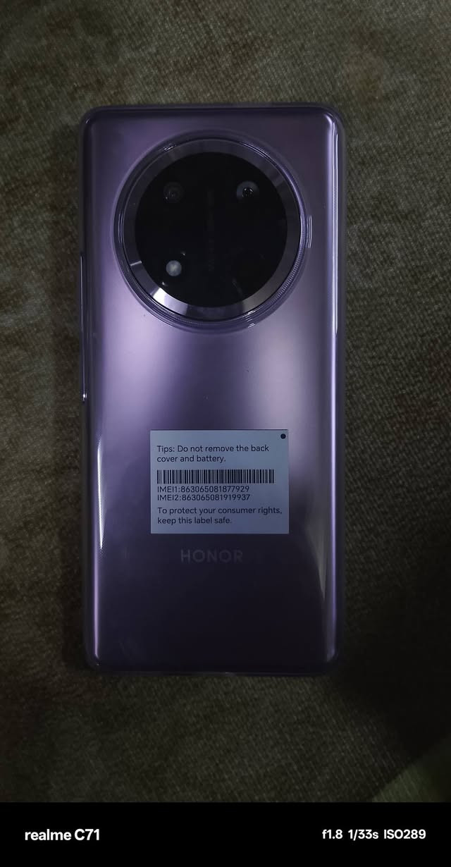 المعروف لا يعرف جهاز جبار للبيع هاتف Honor X9c
🔹 الحالة: مستعمل نظيف جدًا – كأنه جديد
🔹 الذاكرة الداخلية: 256 جيجا
🔹 الرام: 12 جيجا
⚙️ المواصفات: 
✅ شاشة كبيرة FHD+ بدقة عالية، ألوان واضحة ومريحة للعين
✅ معالج قوي وسريع، أداء ممتاز للألعاب والتصفح
✅ بطارية قوية تدوم طوال اليوم
✅ شحن سريع
✅ كاميرات واضحة للتصوير والفيديو
✅ بصمة سريعة + فتح بالوجه
✅ نظام أندرويد مع واجهة Honor
✅ صوت واضح ومكالمات ممتازة
📦 الجهاز نظيف وما فيه أي خدوش أو مشاكل
💯 استخدام شخصي ومحافظ عليه
📩 للتواصل خاص / واتساب
العنوان كركوك ***********
