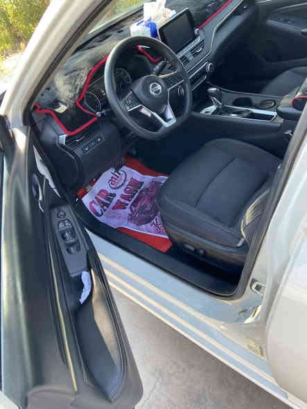 نيسان ليتما 2020 sالبيع  موصفات كشن كهربائي حساس كل الجهات رادر امامي خلفي تدف تبريد محرك كير مكفوله ***********
