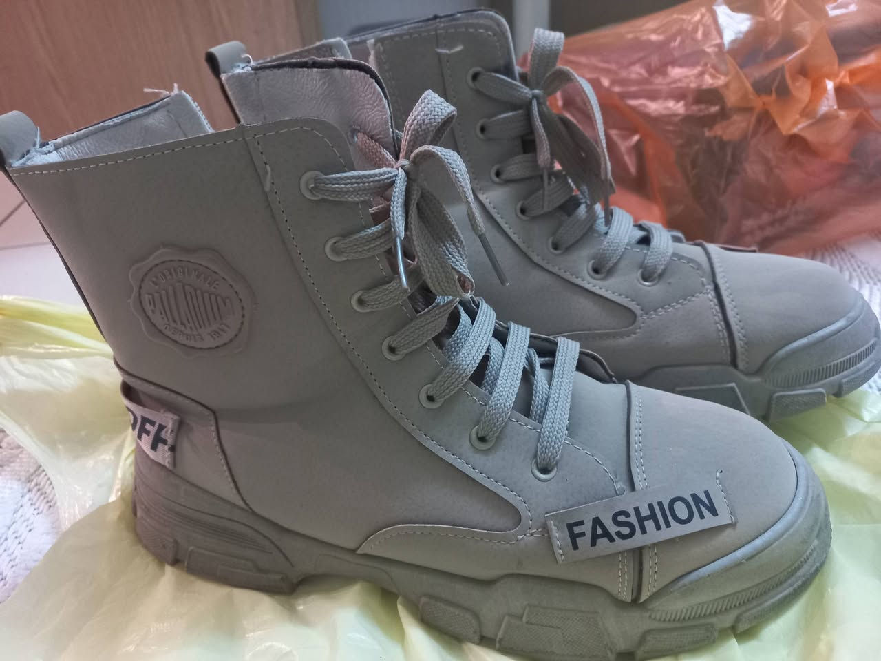 اي قطعة بلمنشور سعرهة ٥ ...الفساتين قياس ٤٠ والتنورة قياس ٣٨ والحذاء قياس ٤٠


**إذا كنت صاحب هذا الإعلان وتريد حذفه لأي سبب، رجاءا أرسل رسالة إلى الدعم الفني**