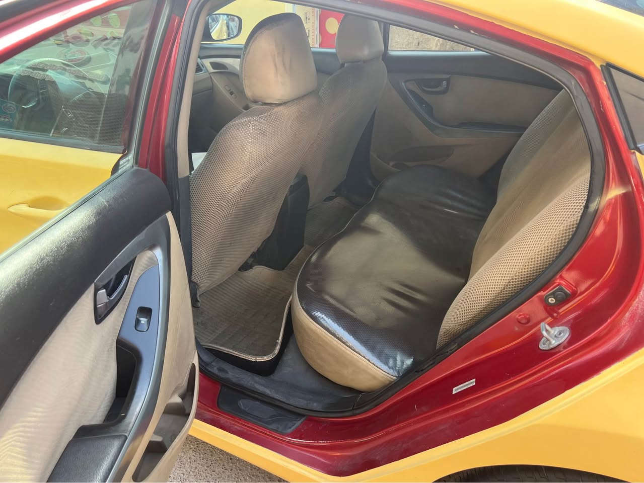 سياره انترا موديل ١٢ واريد أمريكي ضرر في امريكه جاملغ امامي بدل لغود شاصي سليم محرك سليم ضررهه في لعرق حوض لوره سياره حلوه وجاهزه تبريد شغال رقم صاحب سياره***********مكان سياره بغداد لكرخ سعر سياره 80 ورقه Colombo, Sri Lanka
