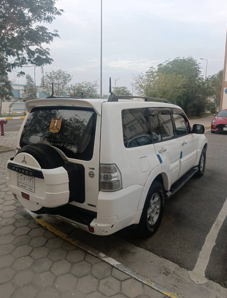 ‏السلام عليكم(مكلف بالنشر)
‏& بيهه سونار &
‏
‏باجيرو 2008 محدثه 2020  مكانهه (البصره) 
‏
‏بيهه البنيد والجاملغات الاماميه مفتوحات ومصبوغات فقط بدون تبديل + ضرر كلش بسيط بالبدنه وطاخه الشاصي شي بسيط وحته ما تنشاف الطخه اله تدقق بيهه يلا
‏
‏رقم بغداد وسنويه لل (2028) بأسم راعيهه هم من بغداد وإنسان طيب وما يقصر وياكم
‏
‏*الاكسن *اللو كير *الكير ((كفاله))اما المحرك خيط بخار فقط وأي مشاكله واي تنقيص قوي ما بيي. 
‏
‏تبريد شغال (ثلج) وكهربائيات (فول) وعليهه ادامه بدلت نوزلات وبلكات وفيت بم وفحصت مجاول 
‏
‏$$$السعر 117 وقابل للتفاوض$$$
‏*رقم الاتصال*
‏ ‪***********‬
‏ ‪***********‬
‏
‏
‏
