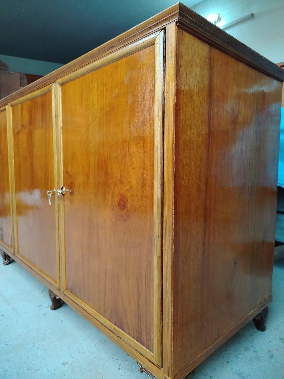 منامية مستعمل نضيف السعر 125الف للاستفسار*********** العنوان حسنكوي
