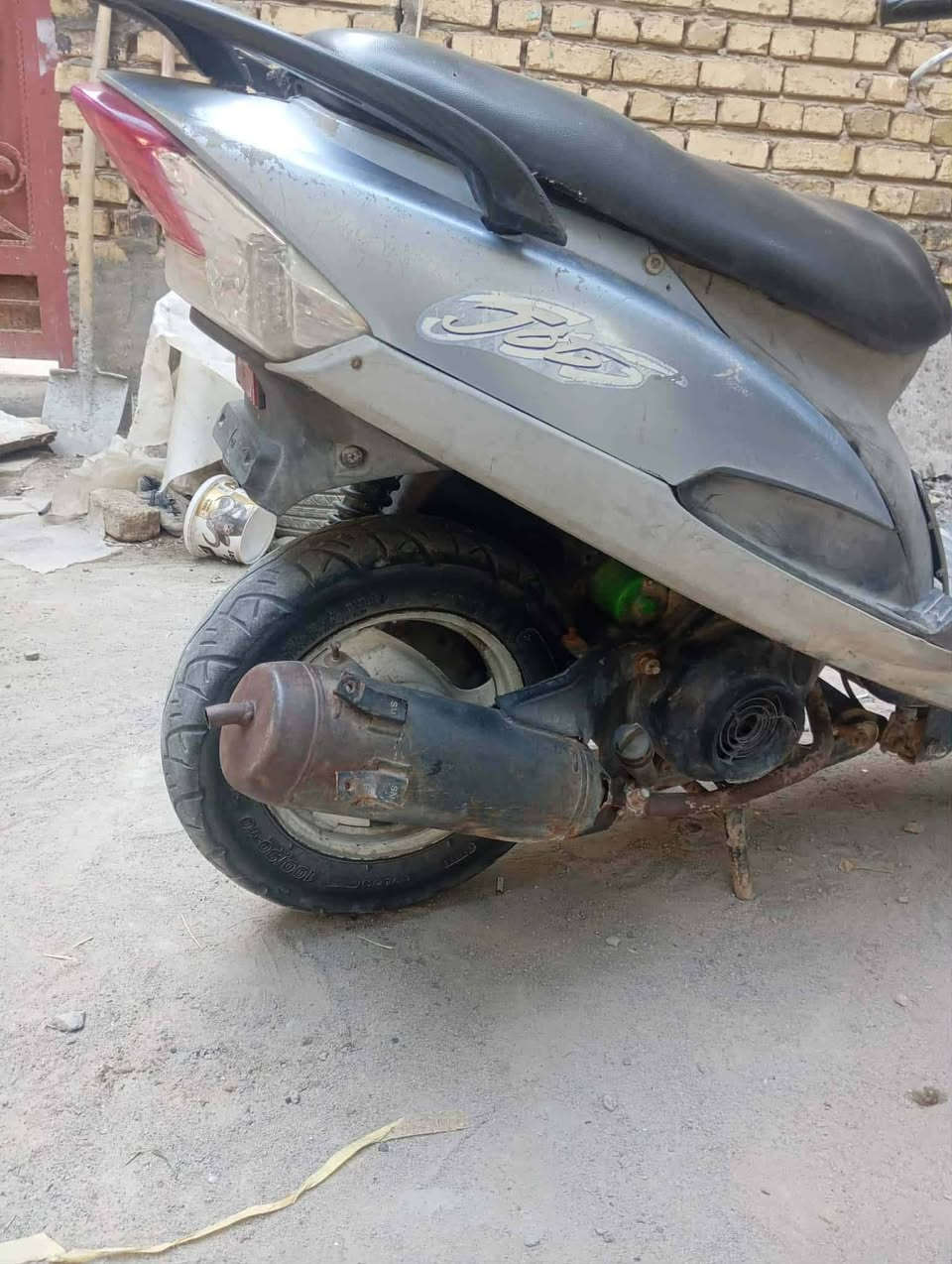 البيع سعر 375 وبيه مجال


**إذا كنت صاحب هذا الإعلان وتريد حذفه لأي سبب، رجاءا أرسل رسالة إلى الدعم الفني**