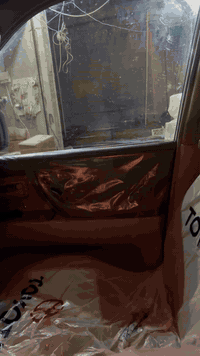 سلام عليكم. لاندكروز.    مروس جارجر. اوبامه  سعر 135 مديل 99 سياره محدث 2006 سياره جام كهربائي   فتحه ً تبريد ثلاث قطع دوخل عسلي ثلاجه.  فرويل.  تخم تاير.  حداديه.  مكينه 6  كير  كهربايت.  كله شغال. فقط التبريد راديتر.  سياره رقم بغداد سنويه 29 سياره كامله من كلشي. لايت.  زنوز.  نضام بك لايت لأيدي. سياره كامله من كلشي.  فقط صبغ جماليه.  شرط السونار.   مكاني سماوهً***********.  تريك الموصل.
