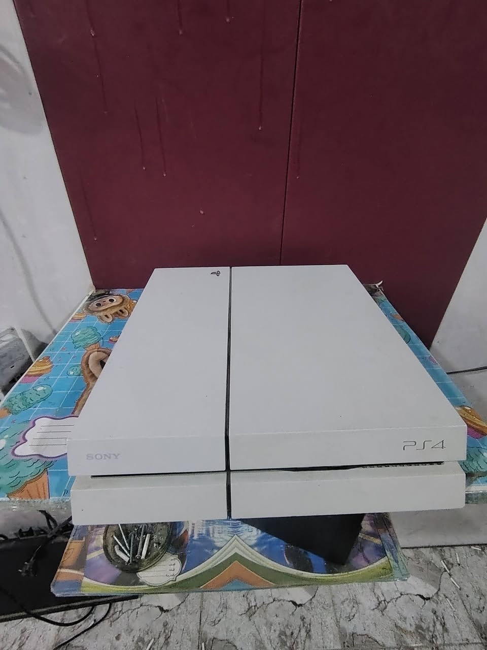 بلي فور فات جديد مال باله لوك مامفتوح مهكر بي ١٠ العاب تقريبا ومن ضمنهة بيس ٢٦ ملحقاته كامله سعر ٣٢٥ وبي مجال رقمي ***********
متواجد هنا هم❤️
