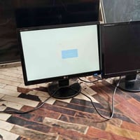 ٢١بوصة • شغالات • اندونيسيا