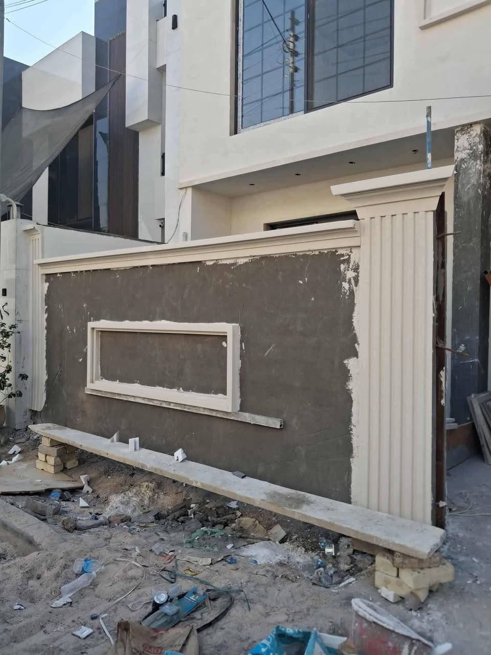 خلفه لبخ صقل ناعم جراره مساطر نتر جص بورق واجهات تطعيمات ترميمات كوبلنات فوم طلس متفرغ حاليا بالاعظميه ***********
