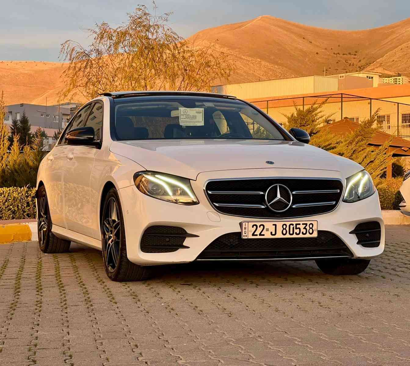 MERCEDES BENZ E CLASS-AMG KIT
مرسيدس بينز اي كلاس موديل 2018
قبل التفاصيل السياره مغلف ppf ضمان عشر سنوات 
ب 14 ورقه 

شرط ضمان دولي بصمات عدد 2 كتلوكات الشركة وارضيات الشركة دهن من شركة مرسيدس تخم تاير لوك جديد .

التفاصيل /:- 
من النوادر بل نظافه بدون مجامله وارد الماني .
شاشات الامامي بل اللغه العربيه .
السياره دفع خلفي مو فورماتك ارغب فئه.
بلاك ادشن black editions AMG شركة بلادي .
النوع /:- مرسيدس بنز .
الفئه / E كلاس AMG- KIT بلادي شركة.
الحجم / 300 ارغب فئه .
الموديل / 2018 .
تواجد السياره /- السليمانيه .
المسافه المقطوعه /:- 55 الف ميل فقط حقيقي .

المواصفات /:- 
السياره لون ابيض سقف اسود ( مكتوب بل السنويه ) 
بانوراما زجاج عل طول السقف 
دشبول شاشه قطعه واحدة مو منفصل ( ايباد ) 
داخل مميز لون قرميدي 
الشاشه الاماميه متغيره ثلاث اشكال 
دشبول مطعم بصاج ملكي 
مجهزه ب انظمه وردارات مميزه /:- ⚔️
رادار امامي توقف ذاتي  وطبعا ينطيك رسم بياني لسياره

الامامك مع تحذير ‼️ مثلث بل احمر 
رادار خلفي عند الرجوع للخلف auto stop 🛑 
اوتو بارك Auto park السياره تبحث عل موقف البارك وهي تركن اوتو 
نظام الاطفاء الذاتي eco يعني السياره بل ازدحامات تنطفي 
اناره داخليه 63 لون متغير حسب الرغبه 
حساسات 360 درجه امامي وخلفي وجانبي مع التبيهات الي تظهر بل الشاشه 
٦ انواع انظمه قياده متعدده لسياره 
احزمه كهرباء تاخذ قياسك 
 كامره خلفي 360 درجة ثلاث اختيارات 
گير رياضي عل الستيرن 

نظام سماعات برو ماستر يعني شرط دي جي تسمع 
لايتات الامامي متحرك مع حركة السياره 
نظام الترحيب عند فتح ابواب السياره وعلامات تعكس عل الارض ( مرسيدس ) 
اوتو هولد توقف سايد بريك ذاتي 
ماساحات اوتو تتحرك حسب كميه الامطار 
كاعيات شركة كتلوكات الشركة بصمات عدد 2 
مواصفات متخلص طبعا للي يعرف بل مرسيدس

ملاحظه :/- 
السياره  صبغ باب خلف السائق من المانيا واقل من ربع  بل جاملغ الامامي ( كارت ) من جهة السايق 
وبيه سونار السياره . 
اي ملاحظه مابيه شخط رصعه ماكو
ايرباك سليم 100/100 

ال💎ــسعـر 🟥 :: رقم (1) تلـقـائـي 📮

رقم صاحب ســـيـارة :: ***********
اخوكم احمد الامريكي
