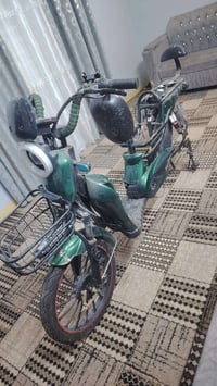 بيسكل شحن ابيع تفصيخ شيعجبك اخبرني لو تعال وتساب كلشي شقال شاشه جديد ي...