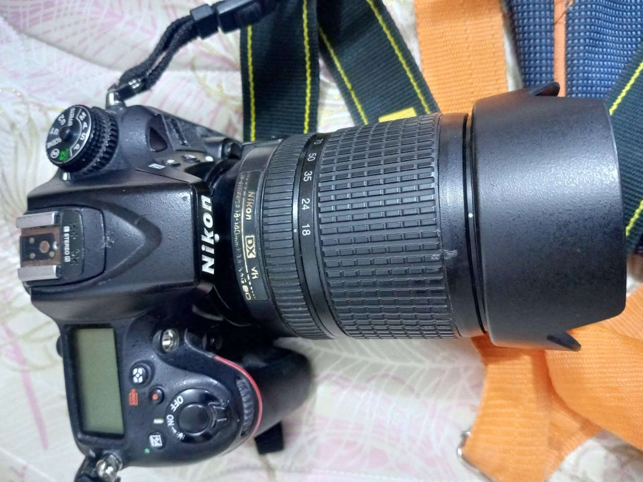 كاميرا للبيع نوع نيكون D7100 نضيفه وتصور فديو مكاني ميسان العمارة
 *********** اتصال او واتساب عمارة, ميسان
