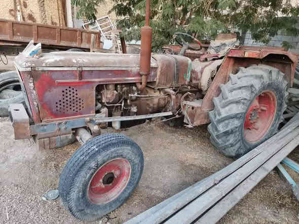 عندي كاروبة عنتر نداء 71   وعربانة حدادي 
شعالة وجاهزة رقم بغداد صدامي  السعر 5 ملاين
العنوان المثنى مدينة الرميثة ***********
السنوية بسم شخص مقيم بالسعودية
